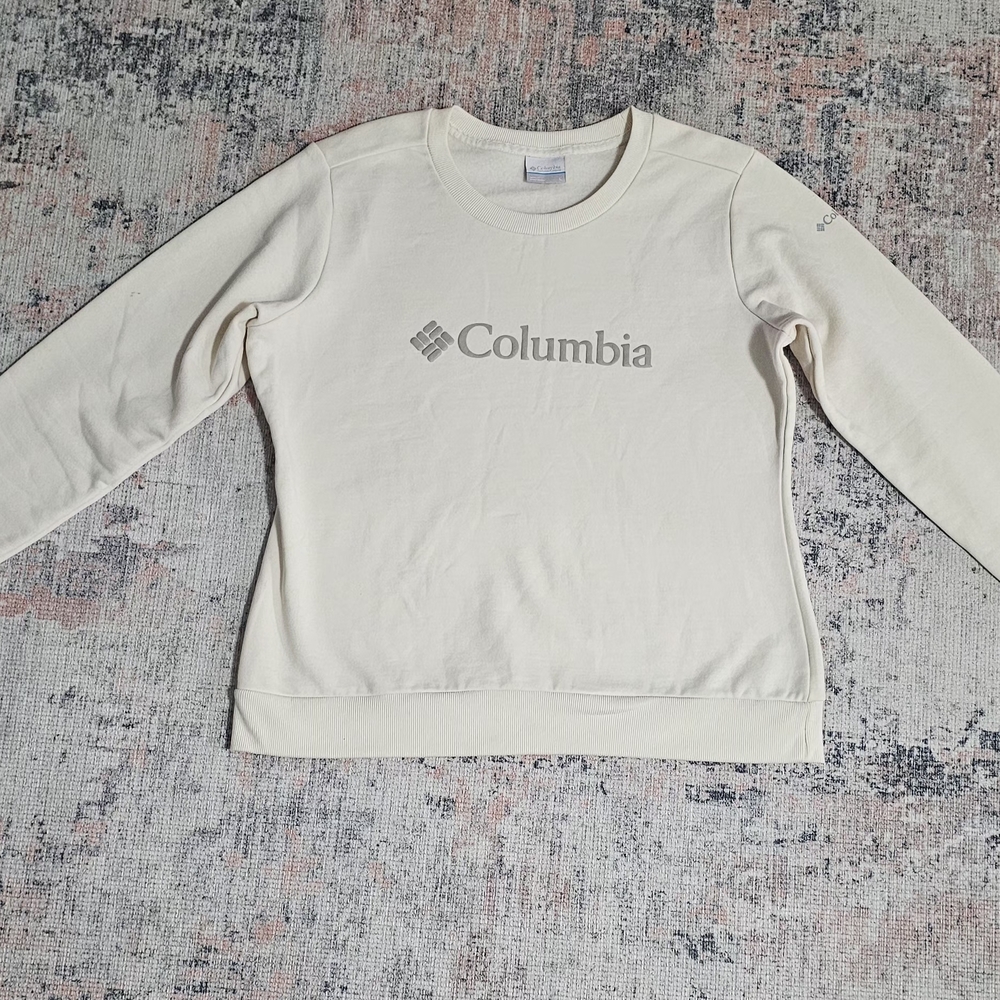 #13 Columbia Sweatshirt Size L